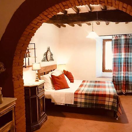 Camera E Appartamento Toscana - B&B Palazzo Robicci Castiglion Fiorentino Exterior foto