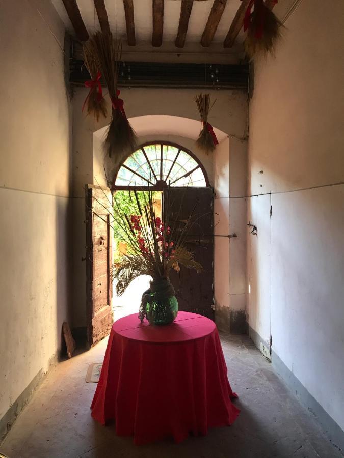 Camera E Appartamento Toscana - B&B Palazzo Robicci Castiglion Fiorentino Exterior foto