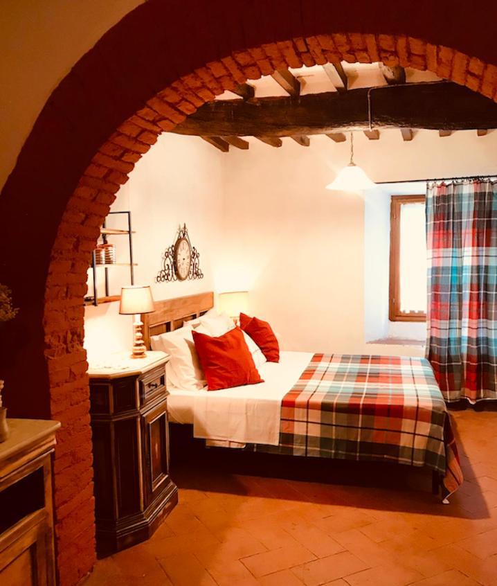 Camera E Appartamento Toscana - B&B Palazzo Robicci Castiglion Fiorentino Exterior foto