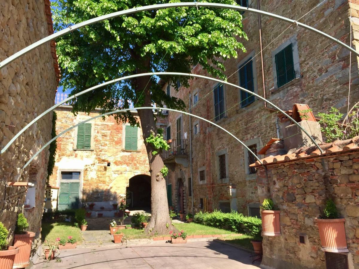 Camera E Appartamento Toscana - B&B Palazzo Robicci Castiglion Fiorentino Exterior foto
