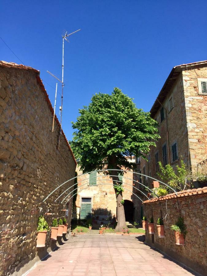 Camera E Appartamento Toscana - B&B Palazzo Robicci Castiglion Fiorentino Exterior foto