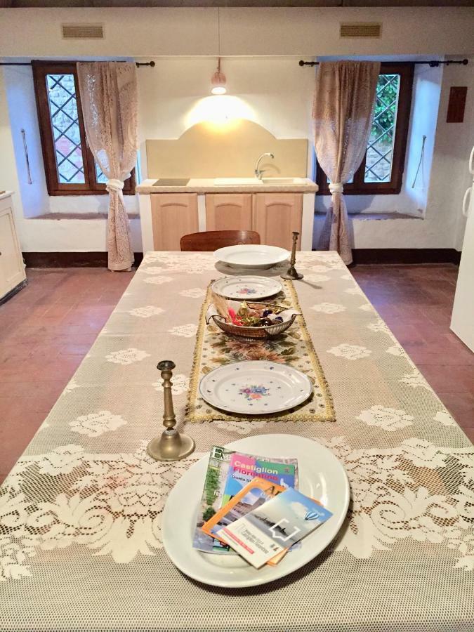 Camera E Appartamento Toscana - B&B Palazzo Robicci Castiglion Fiorentino Exterior foto