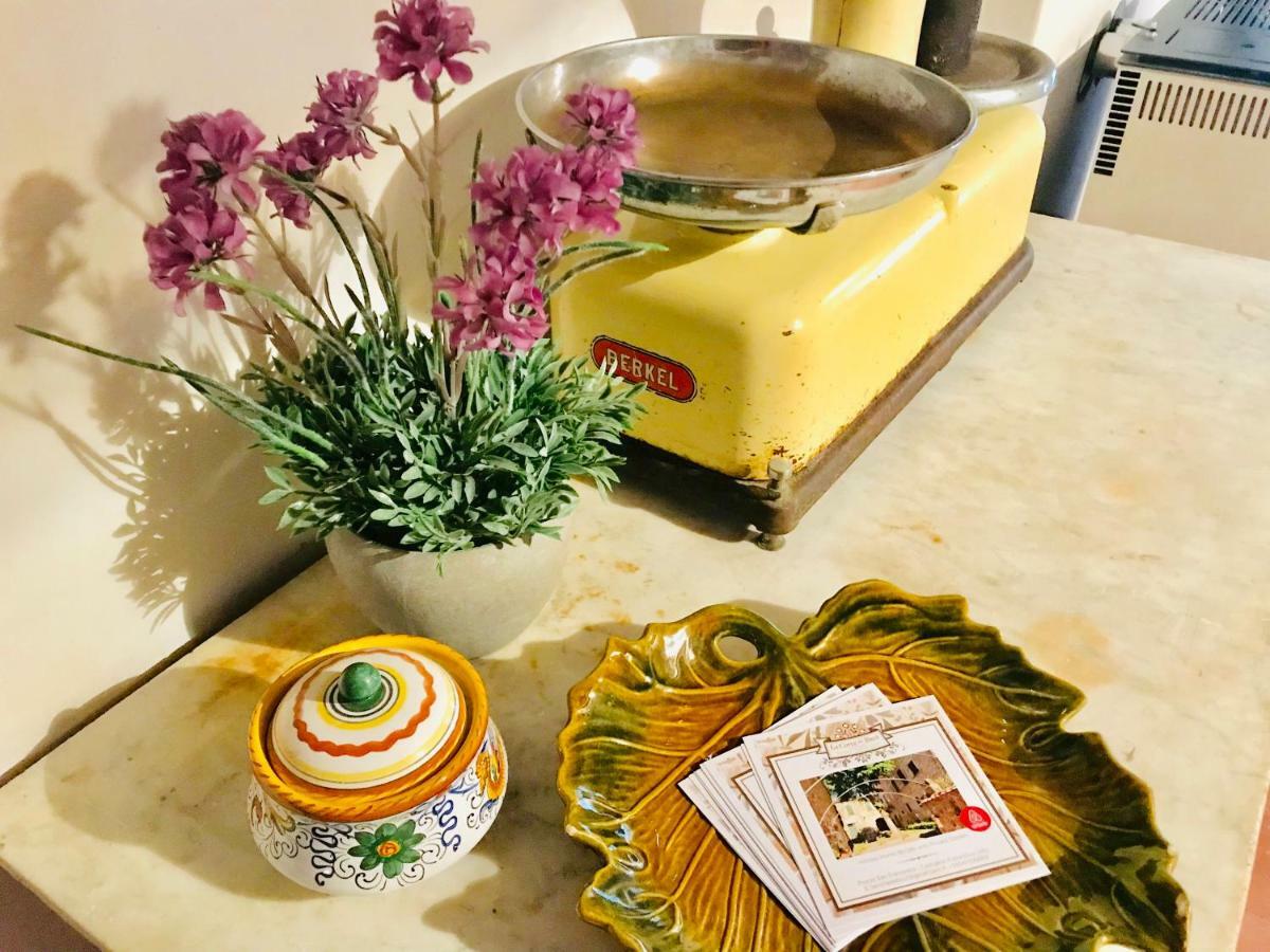 Camera E Appartamento Toscana - B&B Palazzo Robicci Castiglion Fiorentino Exterior foto