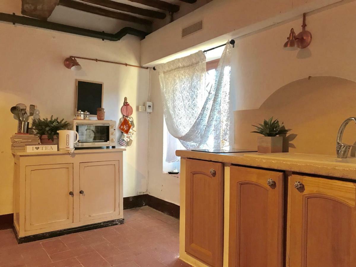 Camera E Appartamento Toscana - B&B Palazzo Robicci Castiglion Fiorentino Exterior foto